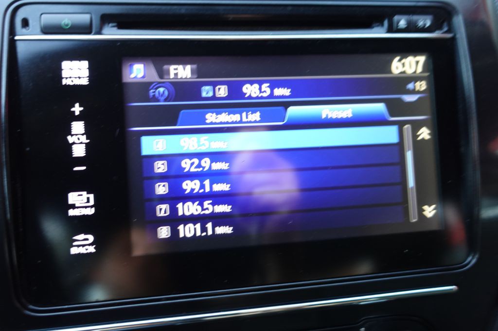 2015 Honda Civic Image 34