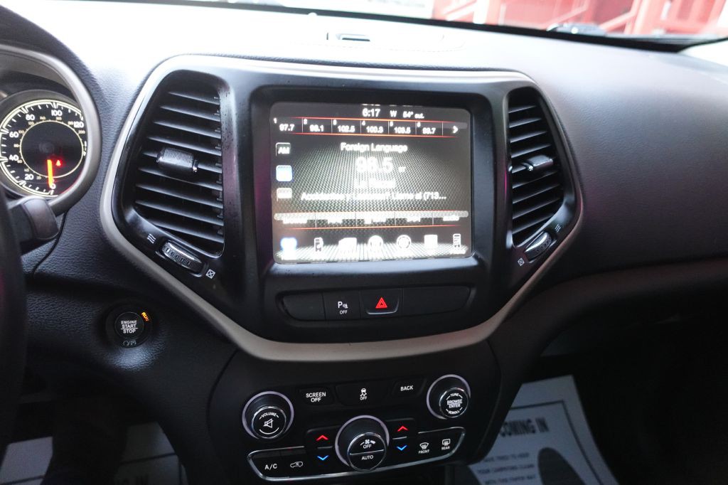 2018 Jeep Cherokee Image 42