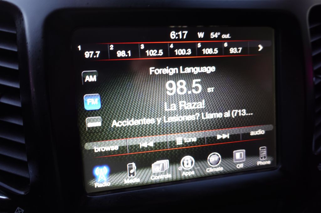 2018 Jeep Cherokee Image 44