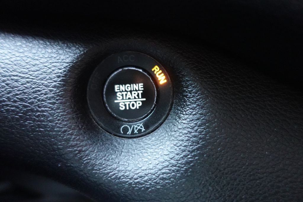 2018 Jeep Cherokee Image 50