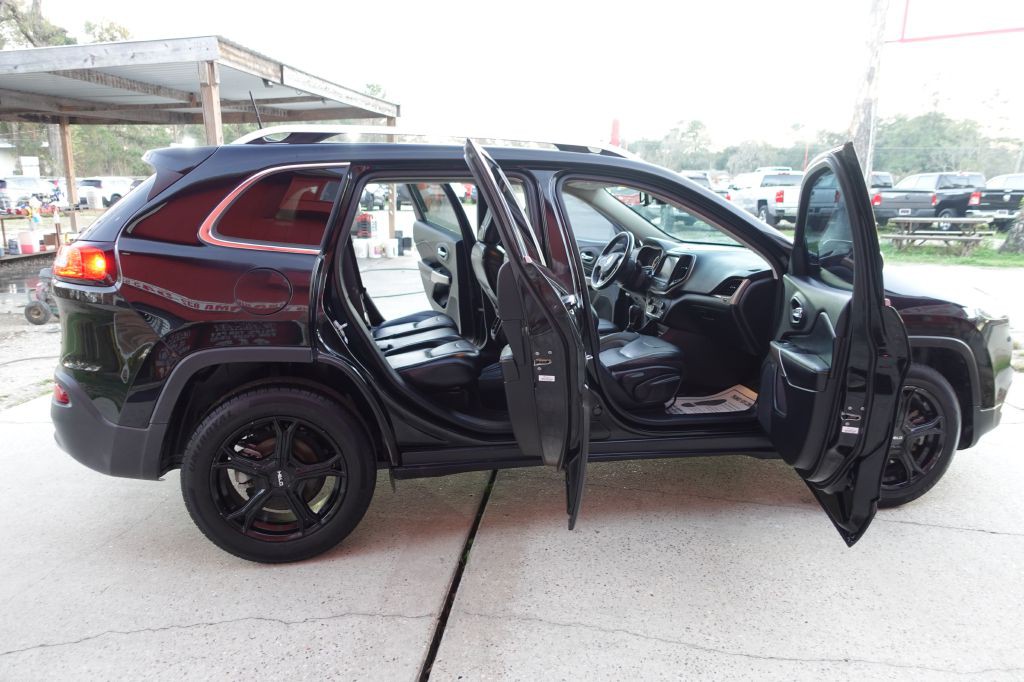 2018 Jeep Cherokee Image 61