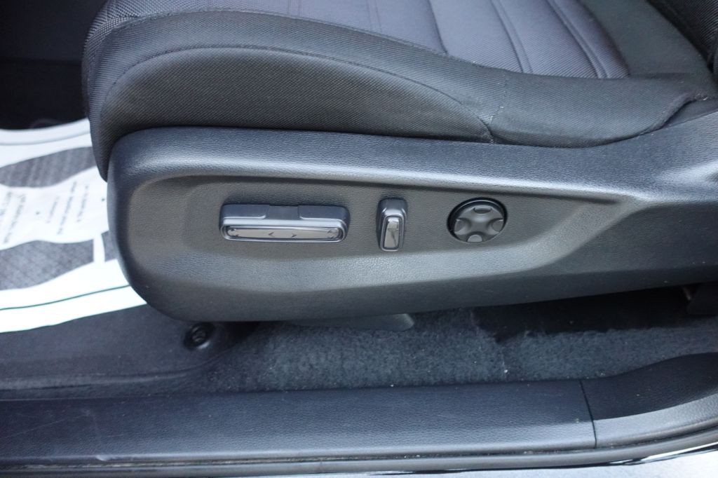 2020 Honda CR-V Image 35