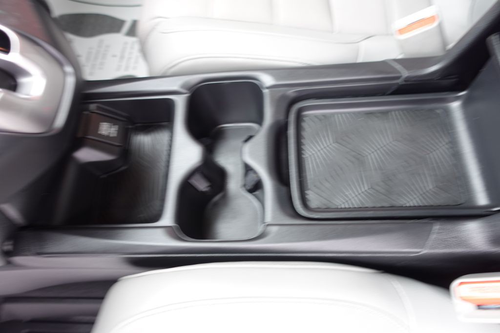 2017 Honda CR-V Image 39