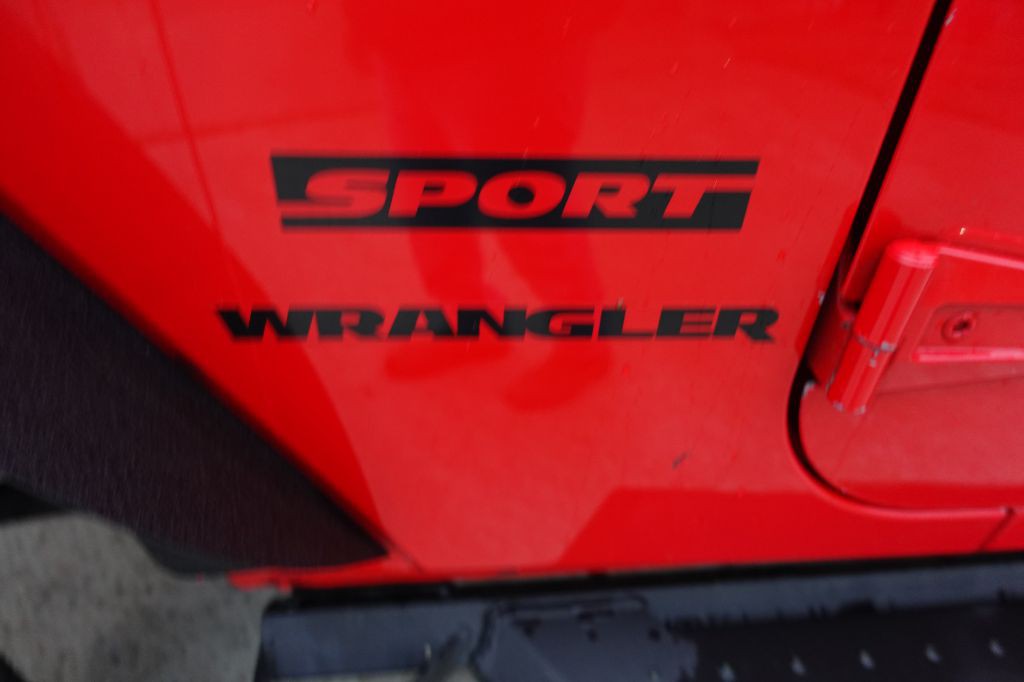 2017 Jeep Wrangler Image 27