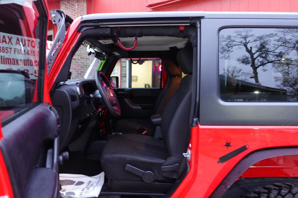2017 Jeep Wrangler Image 31