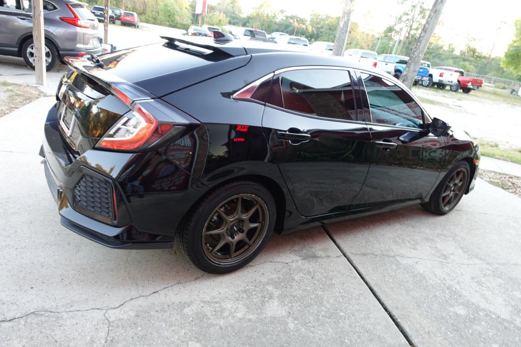 2018 Honda Civic Image 13