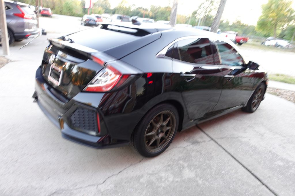 2018 Honda Civic Image 14