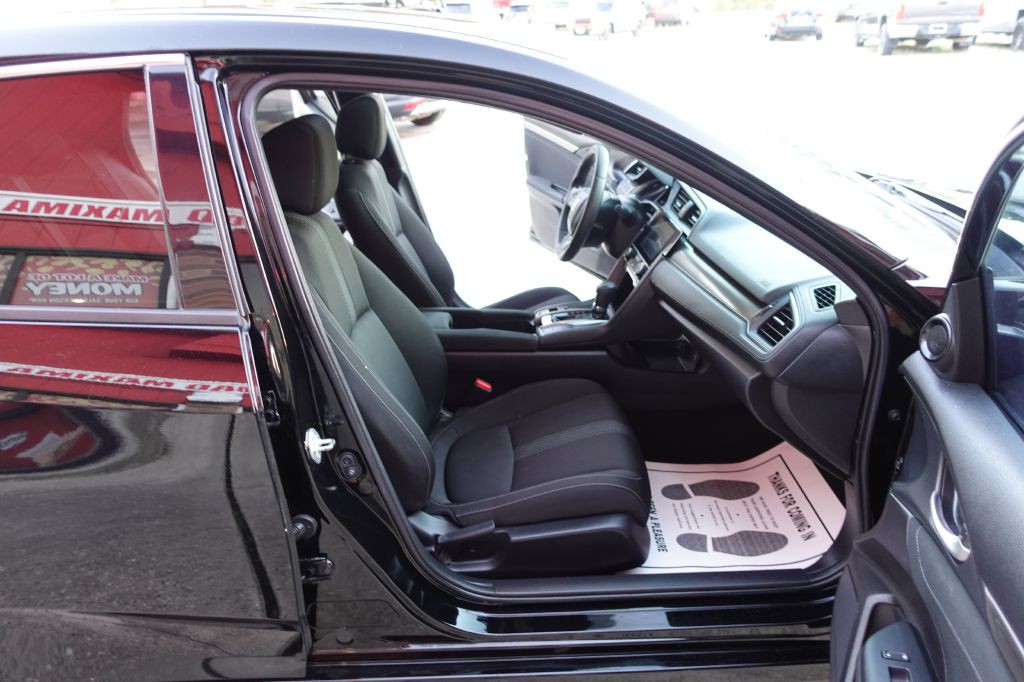 2018 Honda Civic Image 57