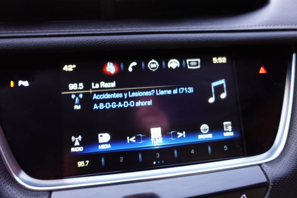 2018 Cadillac XT5 Image 47