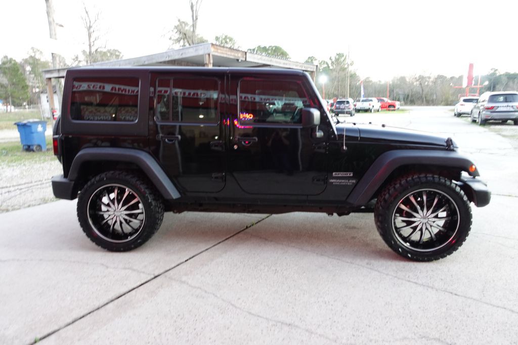 2017 Jeep Wrangler Unlimited Image 13