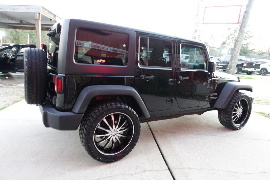 2017 Jeep Wrangler Unlimited Image 14