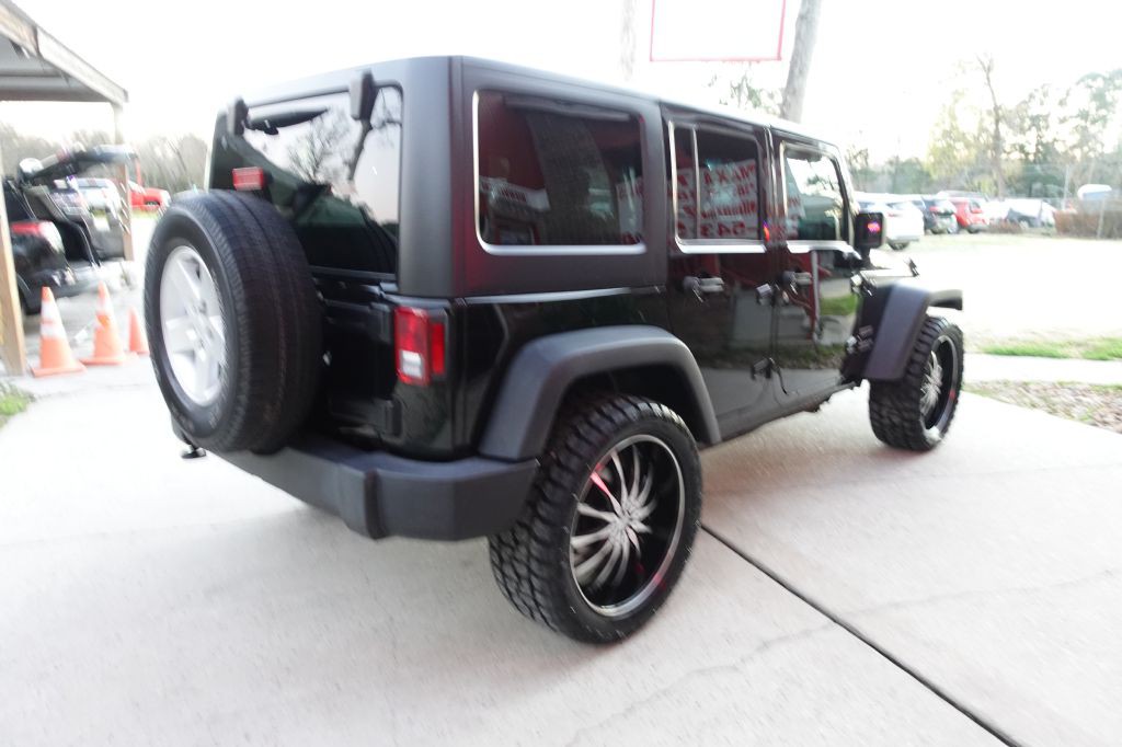 2017 Jeep Wrangler Unlimited Image 16