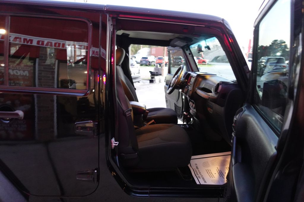 2017 Jeep Wrangler Unlimited Image 51