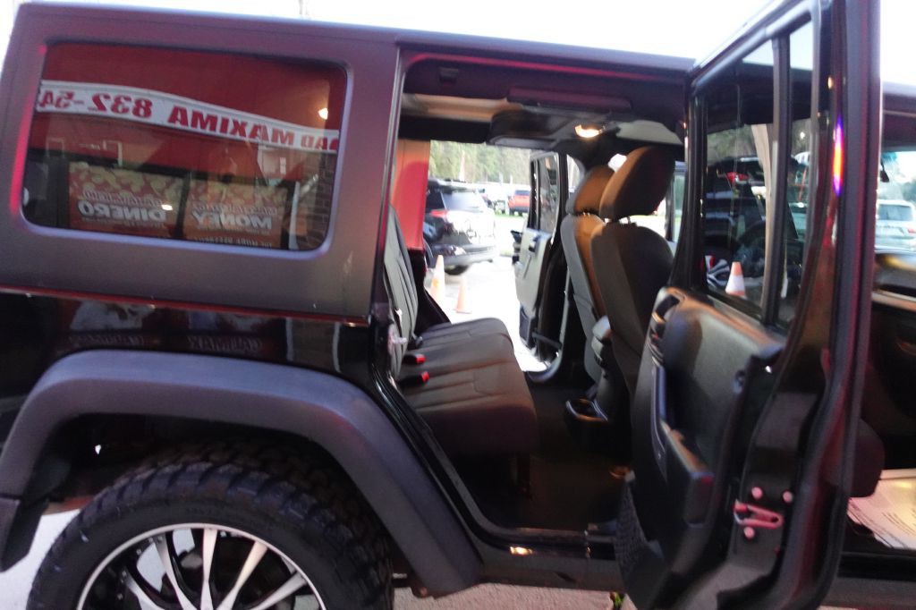 2017 Jeep Wrangler Unlimited Image 52