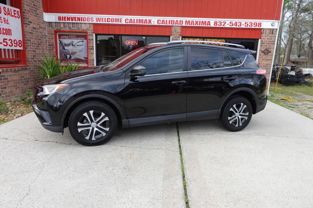 2018 Toyota Rav4 Image 2