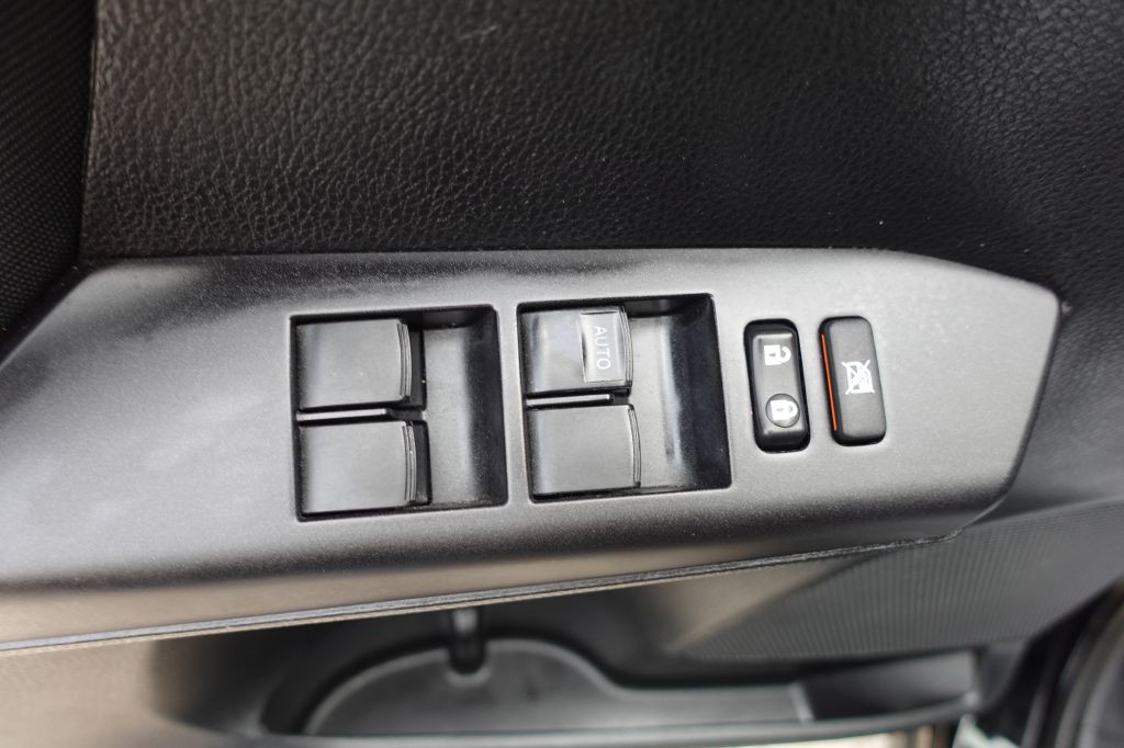 2018 Toyota Rav4 Image 28