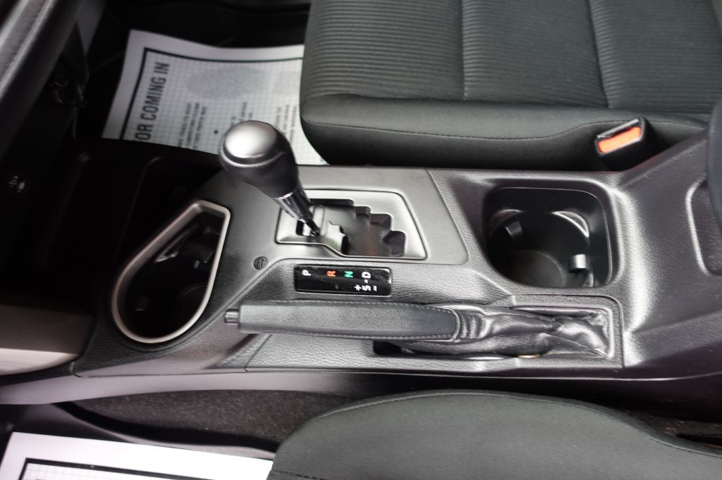 2018 Toyota Rav4 Image 34