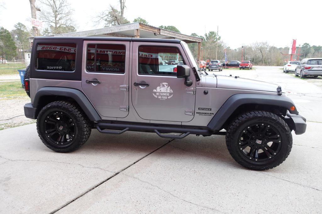 2015 Jeep Wrangler Unlimited Image 13