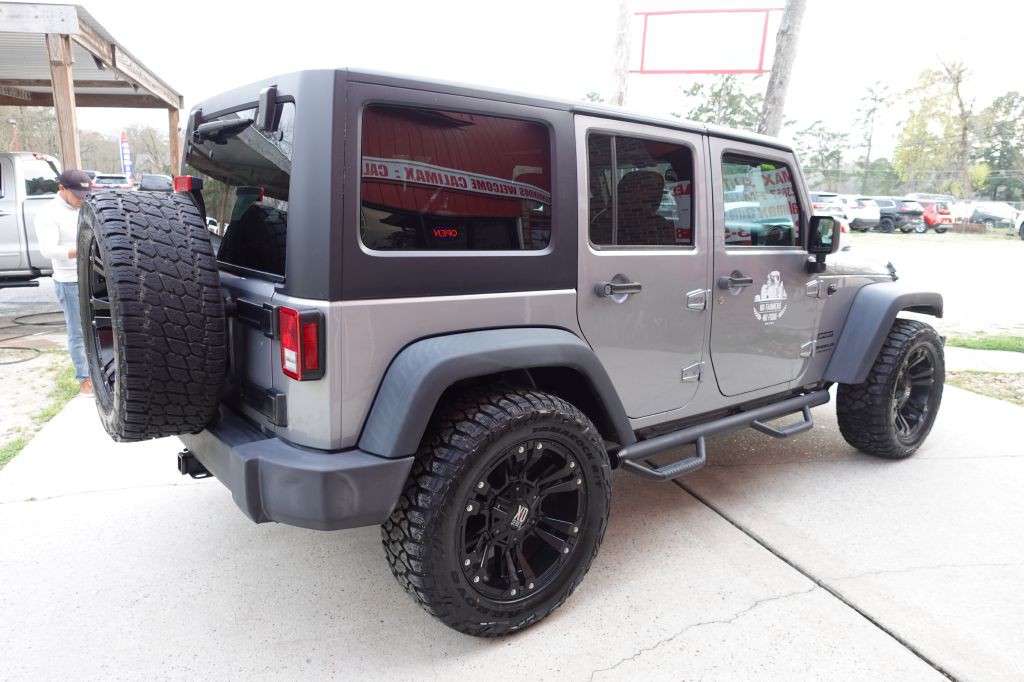 2015 Jeep Wrangler Unlimited Image 16