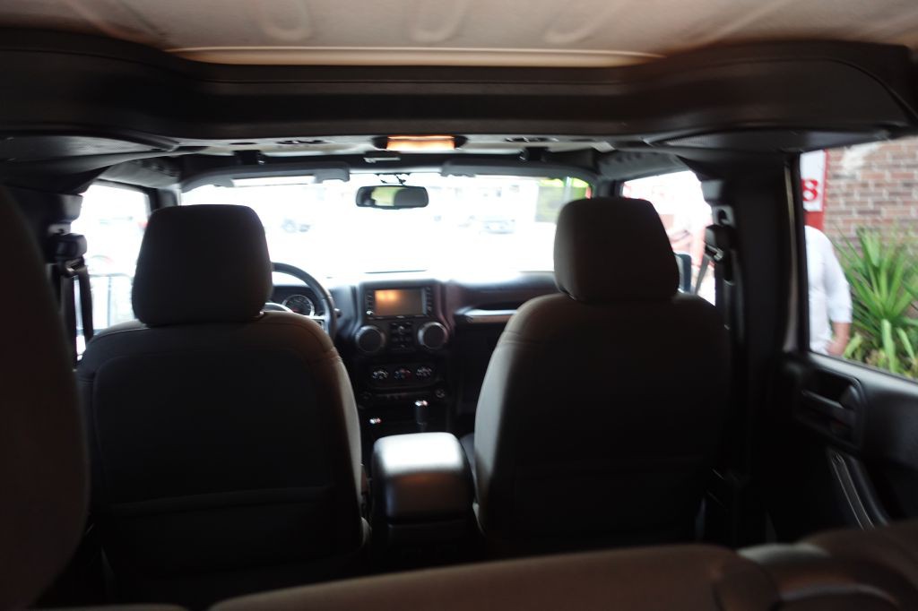 2015 Jeep Wrangler Unlimited Image 22