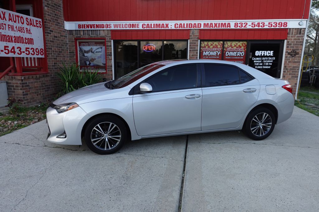 2018 Toyota Corolla Image 2