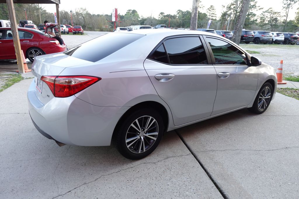 2018 Toyota Corolla Image 12