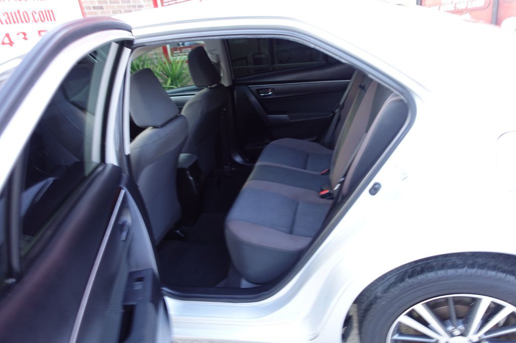 2018 Toyota Corolla Image 29