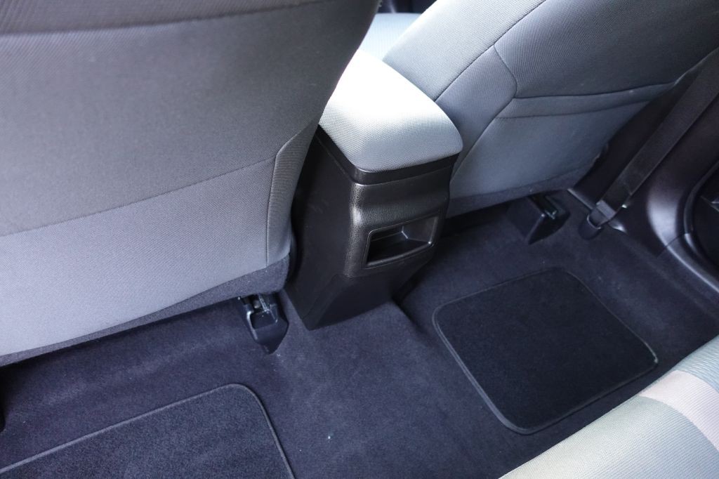 2018 Toyota Corolla Image 30