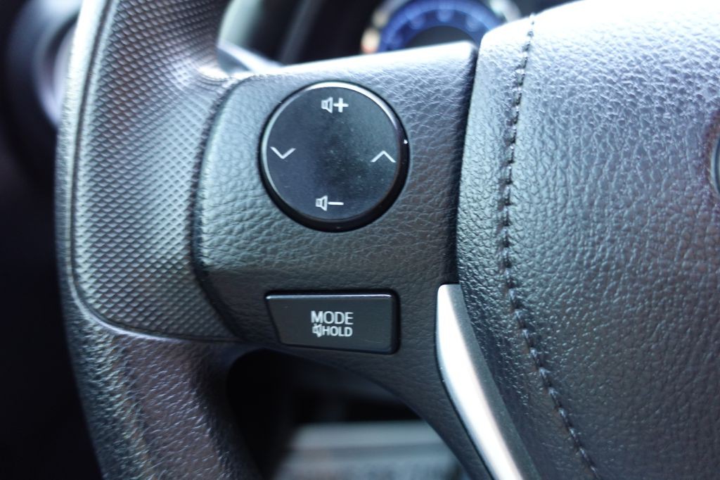 2018 Toyota Corolla Image 46