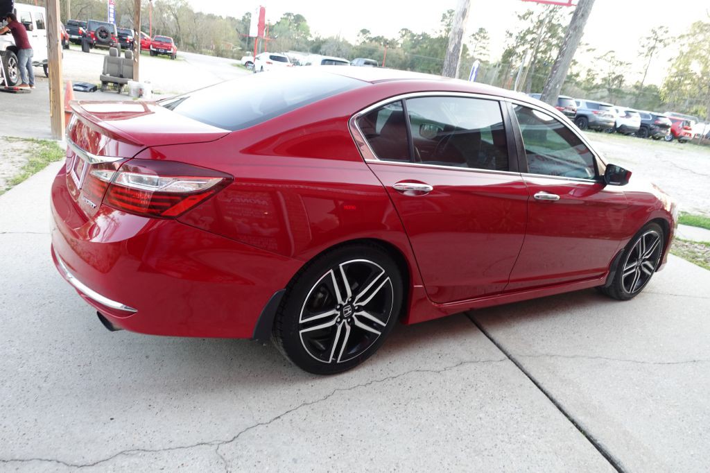 2016 Honda Accord Image 13