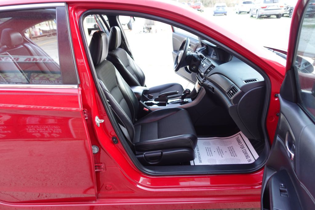 2016 Honda Accord Image 48