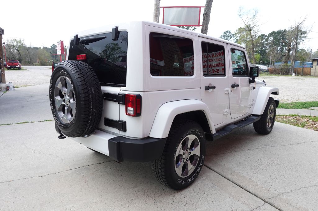 2016 Jeep Wrangler Unlimited Image 16