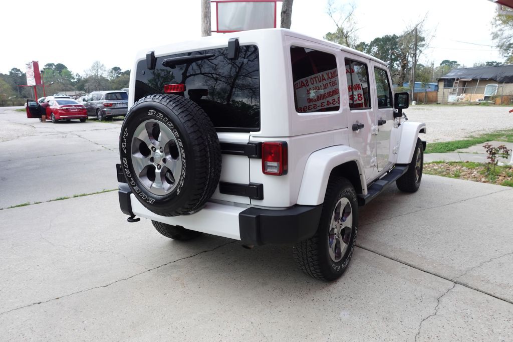 2016 Jeep Wrangler Unlimited Image 17
