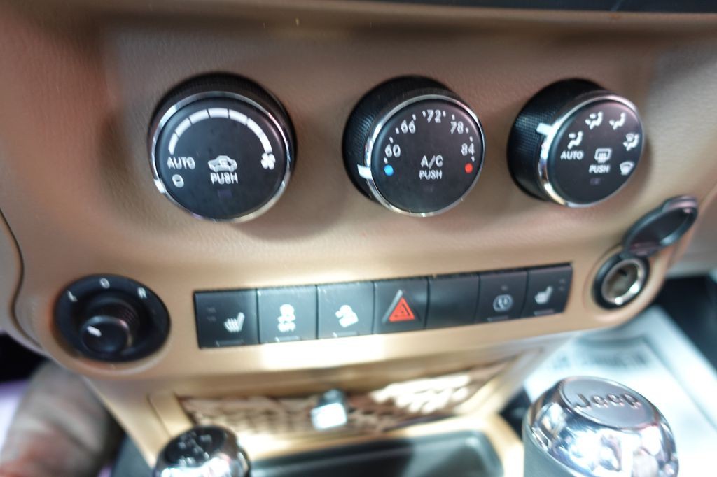 2016 Jeep Wrangler Unlimited Image 37