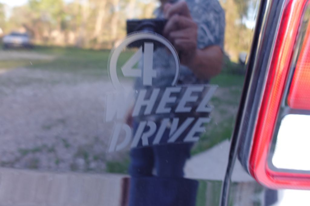 2023 Jeep Gladiator Image 19