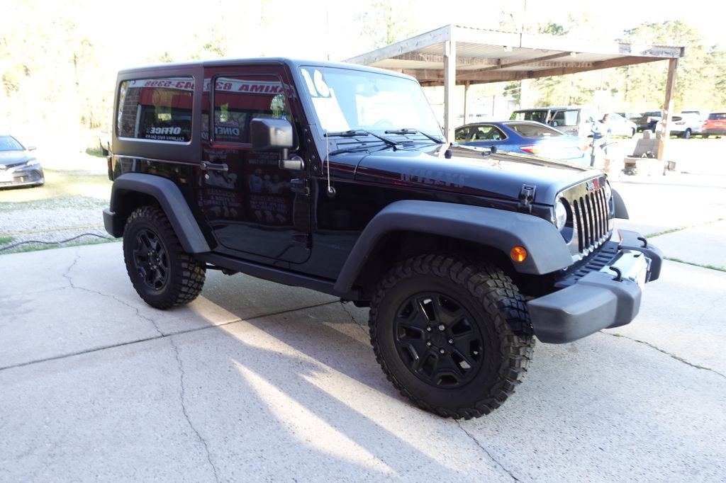 2016 Jeep Wrangler Image 9