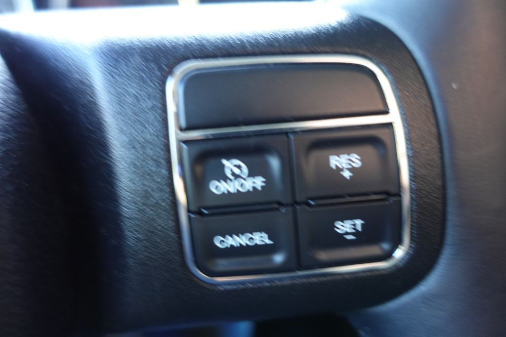 2016 Jeep Wrangler Image 39