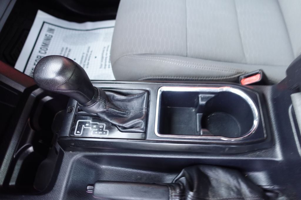 2018 Toyota Tacoma Image 29