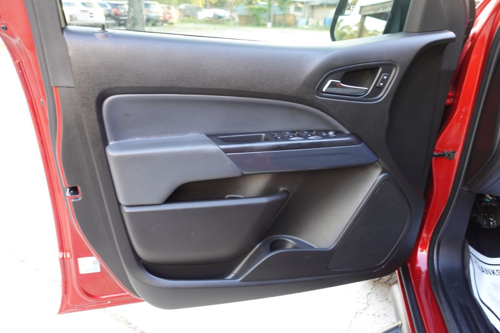 2016 Chevrolet Colorado Image 30