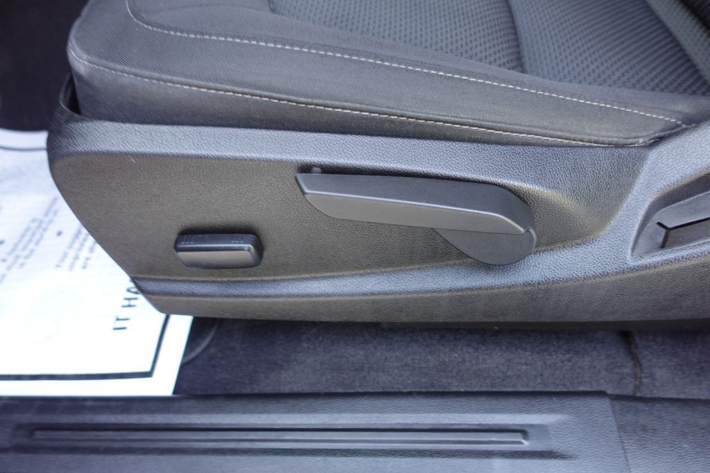 2019 Chevrolet Colorado Image 32