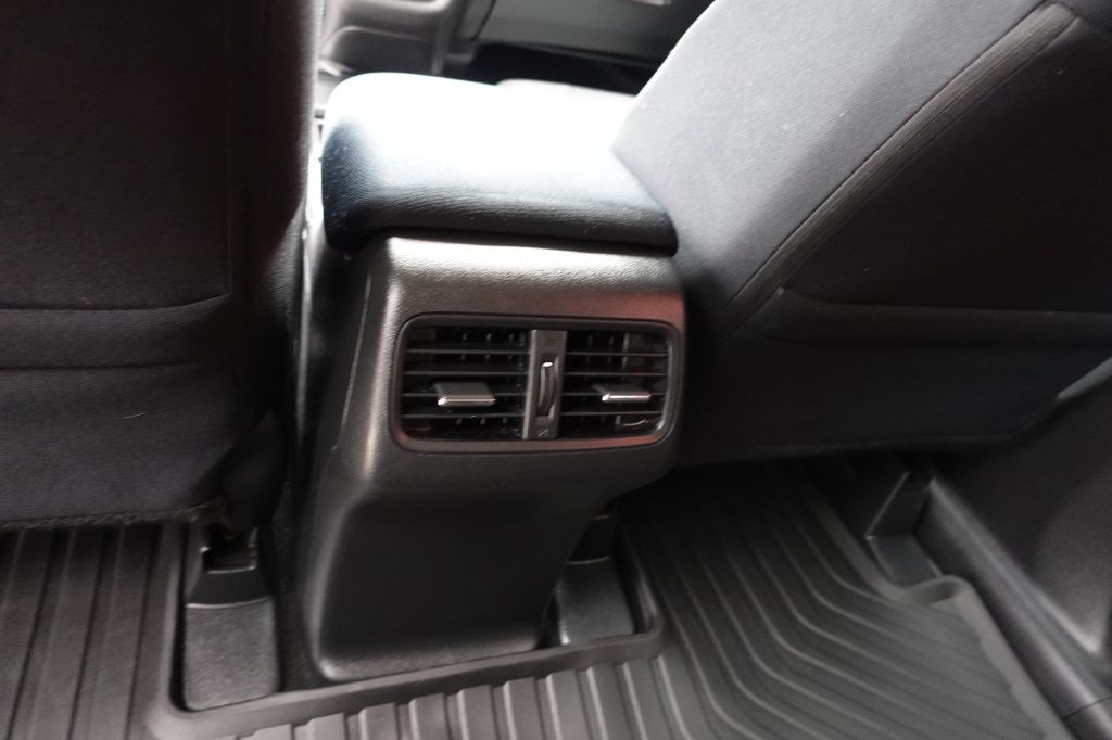 2015 Honda CR-V Image 31