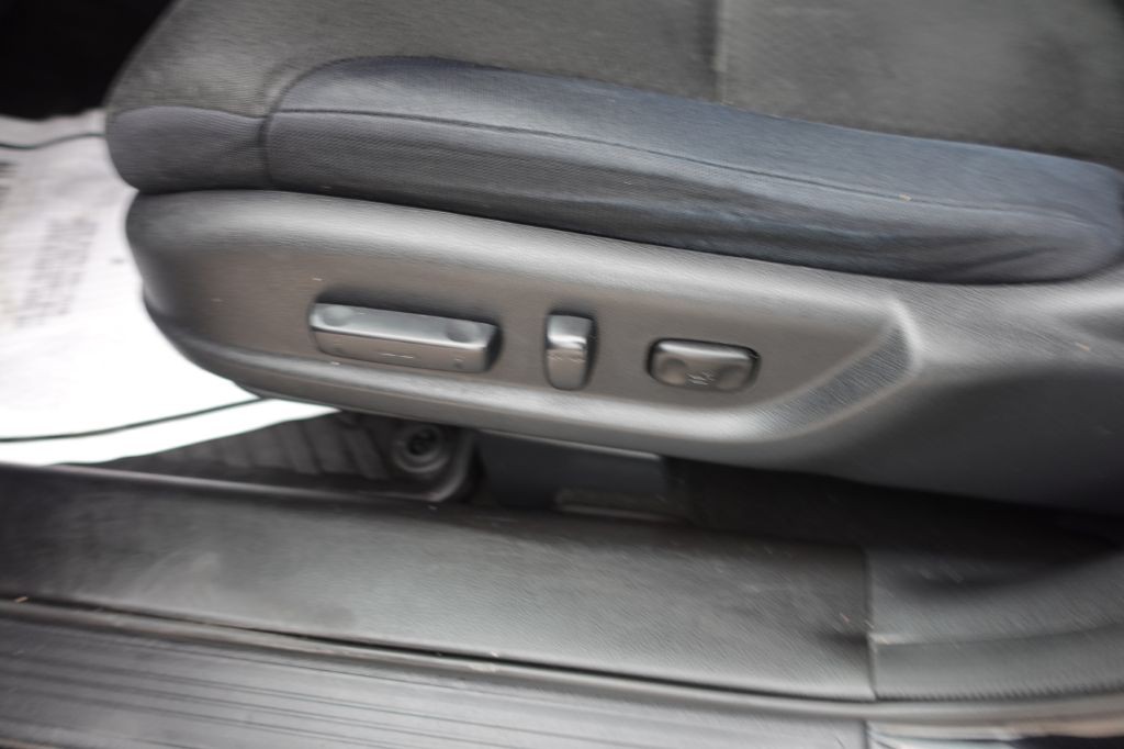 2015 Honda CR-V Image 32