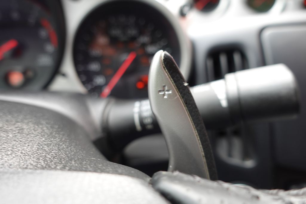 2010 Nissan 370Z Image 45