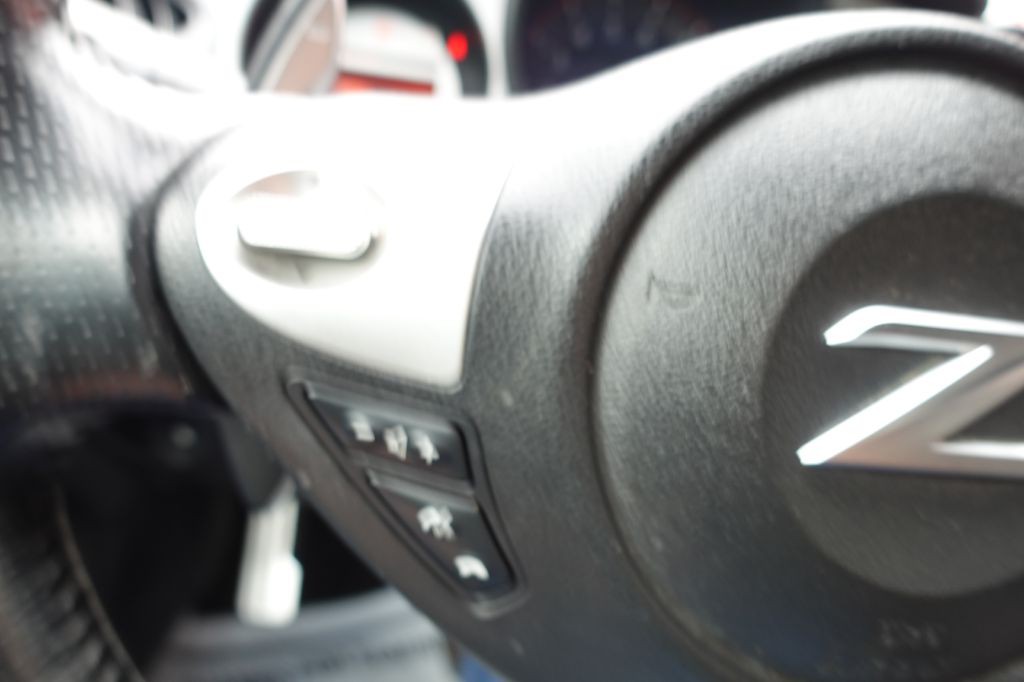 2010 Nissan 370Z Image 46