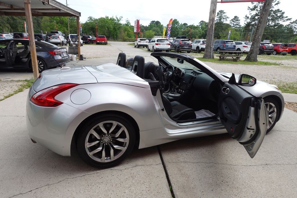 2010 Nissan 370Z Image 55