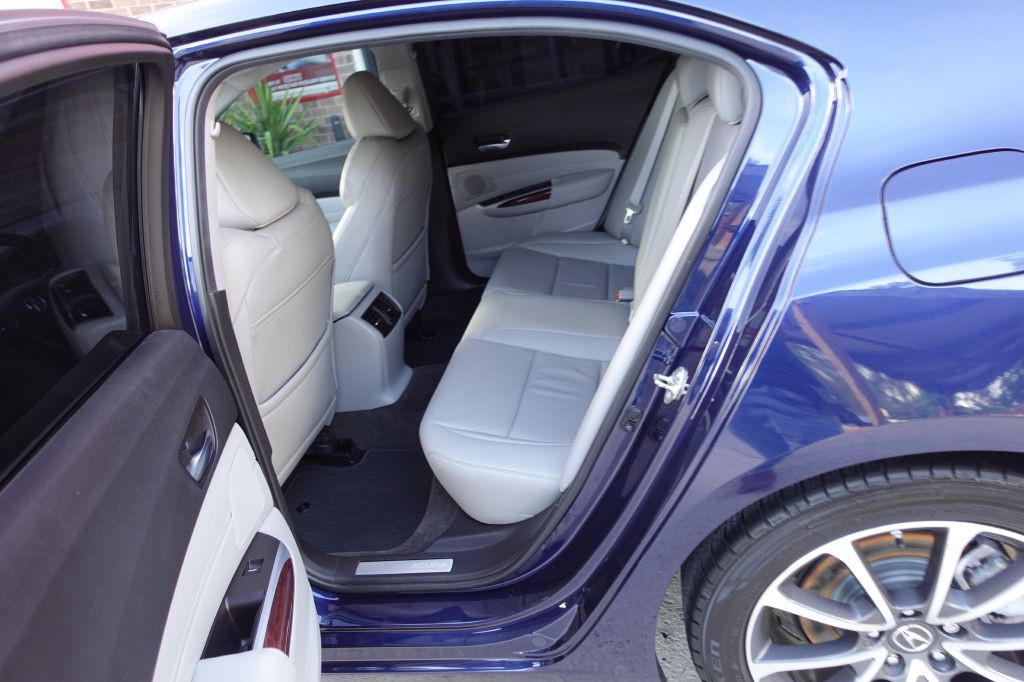 2015 Acura TL Image 31