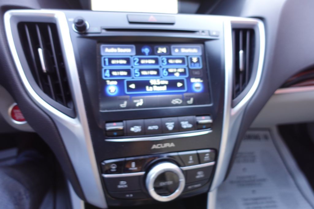2015 Acura TL Image 43