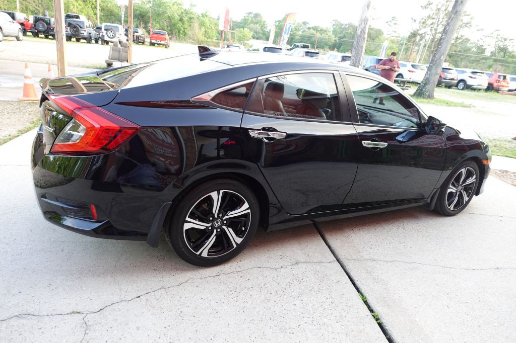 2016 Honda Civic Image 13