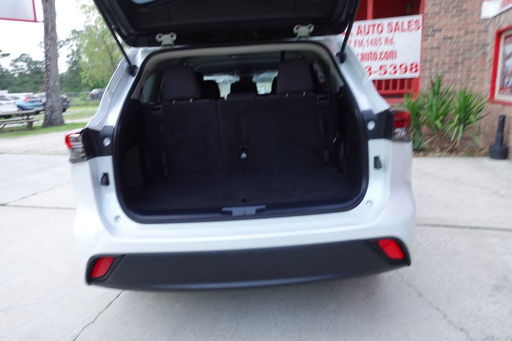 2022 Toyota Highlander Image 20