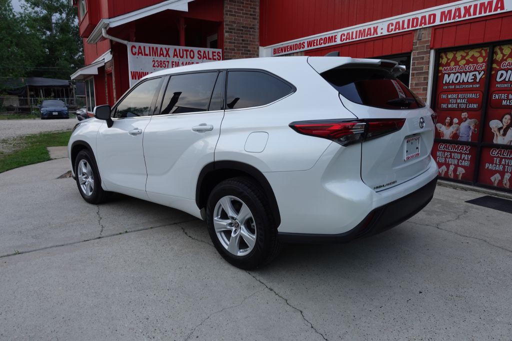 2022 Toyota Highlander Image 23